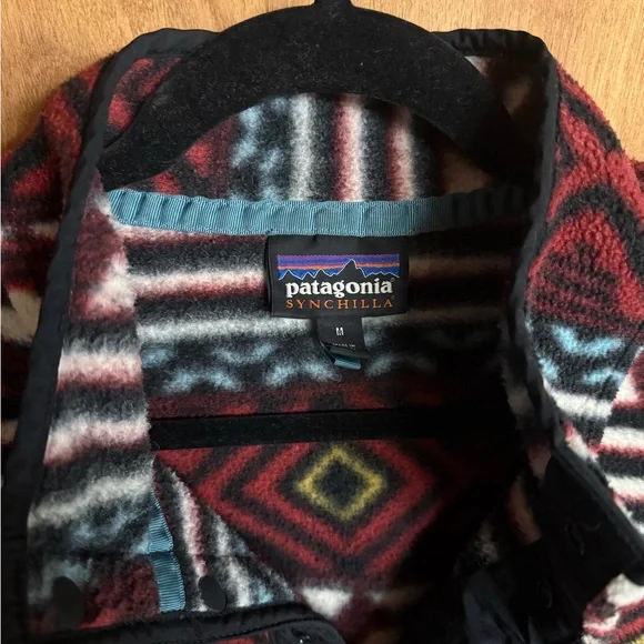 Patagonia geometric Synchilla Snap-T fleece - Picture 2 of 5
